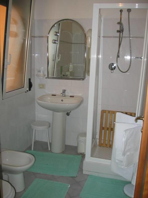 Albergo Elena ปิอาโนโร ภายนอก รูปภาพ